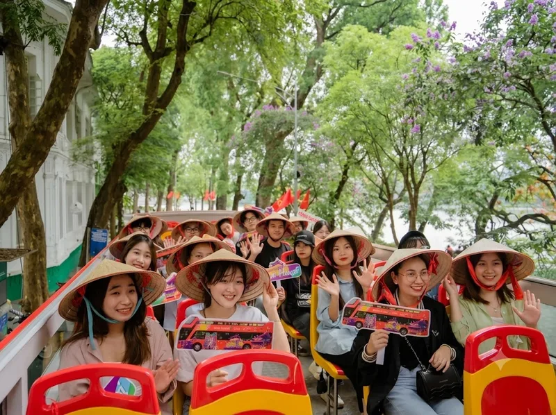 Khám phá Hà Nội tiết kiệm và trọn vẹn.